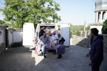 Episcopia Tulcii solidară cu sinitraţii din Câmpia Covurluiului – fotografia 4