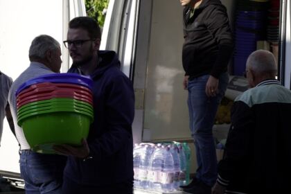 Episcopia Tulcii solidară cu sinitraţii din Câmpia Covurluiului – fotografia 8