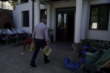 Episcopia Tulcii solidară cu sinitraţii din Câmpia Covurluiului – fotografia 13