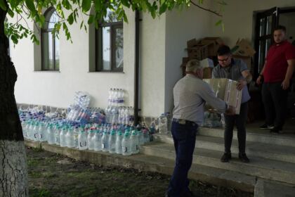 Episcopia Tulcii solidară cu sinitraţii din Câmpia Covurluiului – fotografia 32