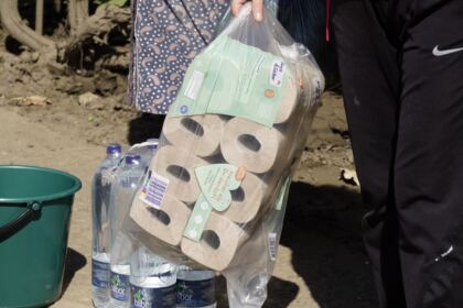 Sprijinul Bisericii continuă zilnic în zona sinistrată – fotografia 9