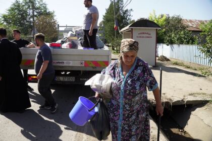 Sprijinul Bisericii continuă zilnic în zona sinistrată – fotografia 21