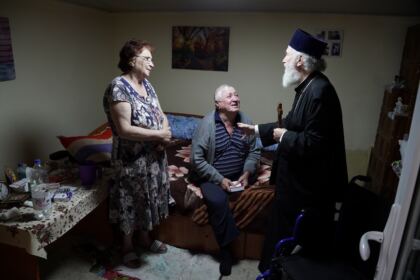 Sprijinul Bisericii continuă zilnic în zona sinistrată – fotografia 34