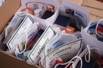 Daruri pentru preşcolarii din satele Bălăşeşti şi Ciureştii Noi, județul Galați – fotografia 4