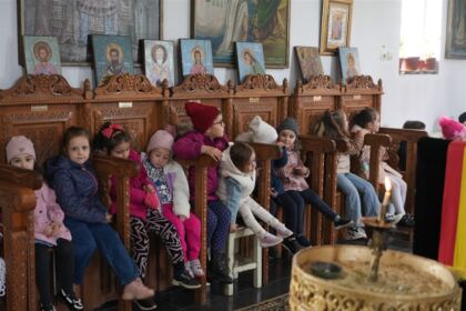 Daruri pentru preşcolarii din satele Bălăşeşti şi Ciureştii Noi, județul Galați – fotografia 7