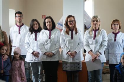 Daruri pentru preşcolarii din satele Bălăşeşti şi Ciureştii Noi, județul Galați – fotografia 19