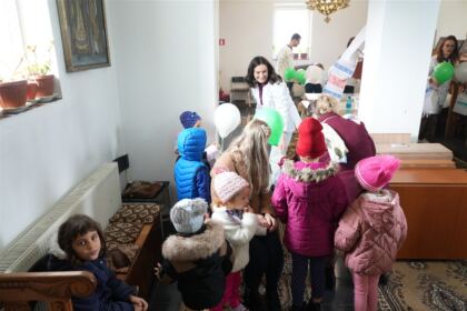 Daruri pentru preşcolarii din satele Bălăşeşti şi Ciureştii Noi, județul Galați – fotografia 31