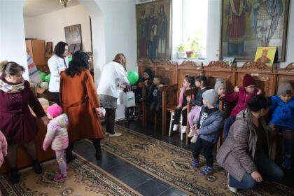 Daruri pentru preşcolarii din satele Bălăşeşti şi Ciureştii Noi, județul Galați – fotografia 32