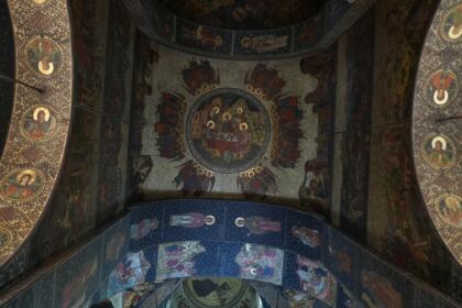 Rânduiala spălării picioarelor la Catedrala Arhiepiscopală din Galaţi – fotografia 3