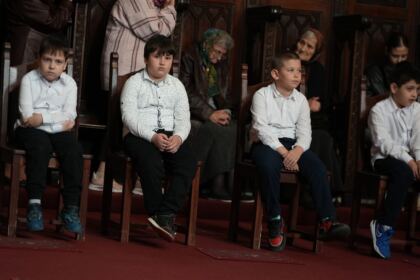 Rânduiala spălării picioarelor la Catedrala Arhiepiscopală din Galaţi – fotografia 14