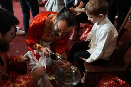 Rânduiala spălării picioarelor la Catedrala Arhiepiscopală din Galaţi – fotografia 35