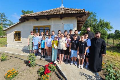 Excursie pentru 18 copii din Parohia brăileană „Sf. Ioan Botezătorul“ – fotografia 1