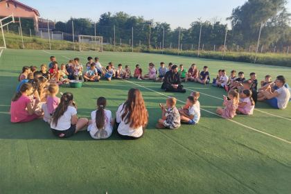 Joc, voie bună și rugăciune la Smulți – fotografia 24