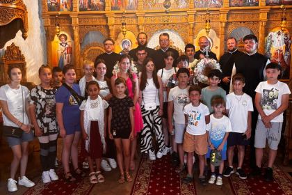 Excursie pentru 80 de copii din Protopopiatul Însurăţei – fotografia 1