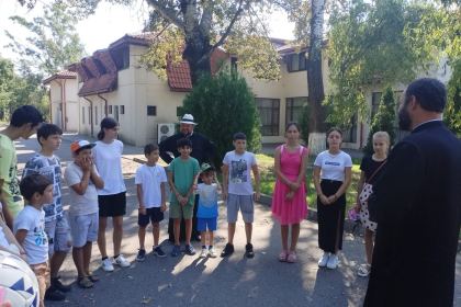 Excursie pentru 80 de copii din Protopopiatul Însurăţei – fotografia 2
