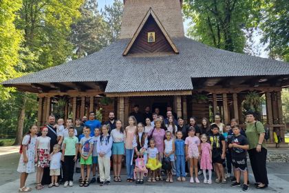 Excursie pentru 80 de copii din Protopopiatul Însurăţei – fotografia 11