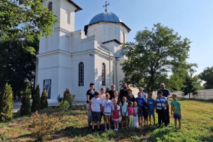 Tradiție și bucurie în Parohia Unirea – fotografia 9