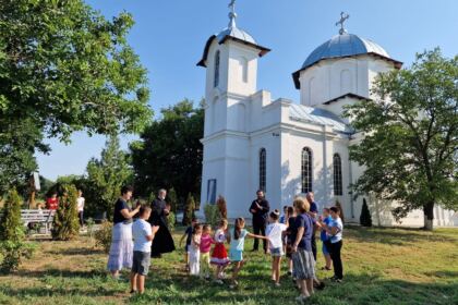 Tradiție și bucurie în Parohia Unirea – fotografia 13