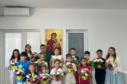 Activităţi creative şi recreative pentru copii, în Parohia Viziru – fotografia 8
