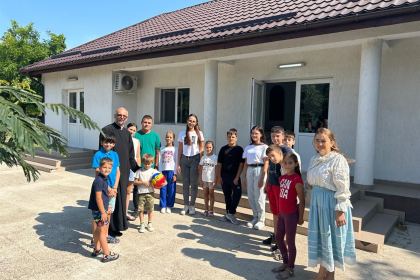 Activităţi creative şi recreative pentru copii, în Parohia Viziru – fotografia 11