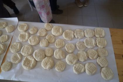 Rugăciune, bucurie şi jocuri ale copilăriei în Parohia Roşiori – fotografia 11