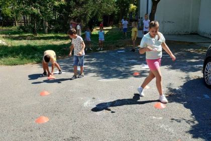 Activităţi de vară pentru copiii din Arhiepiscopia Dunării de Jos – fotografia 14