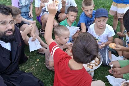 Activităţi de vară pentru copiii din Parohia Brăhășești II – fotografia 15