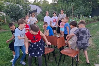 Activităţi de vară pentru copiii din Parohia Brăhășești II – fotografia 21