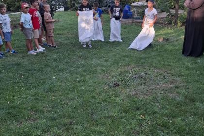 Activităţi de vară pentru copiii din Parohia Brăhășești II – fotografia 9