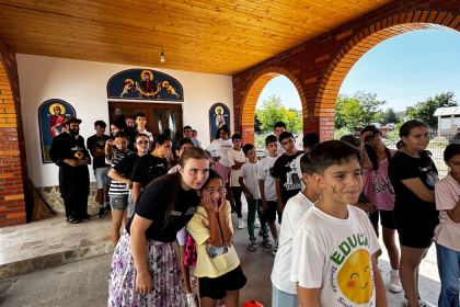Zile de bucurie şi veselie pentru copiii din Parohia Slobozia Corni – fotografia 12