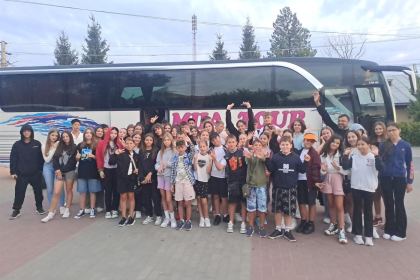 Excursie pentru 74 de copii din Parohia Umbrăreşti I – fotografia 2