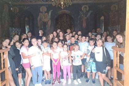 Excursie pentru 74 de copii din Parohia Umbrăreşti I – fotografia 4