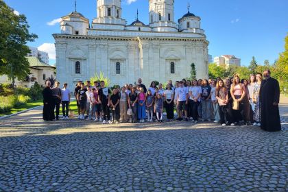 Excursie pentru 50 de copii din localitatea Matca – fotografia 7