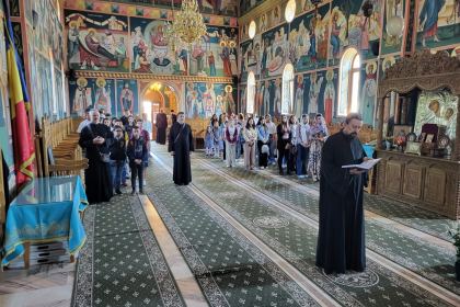 Excursie pentru 50 de copii din localitatea Matca – fotografia 9