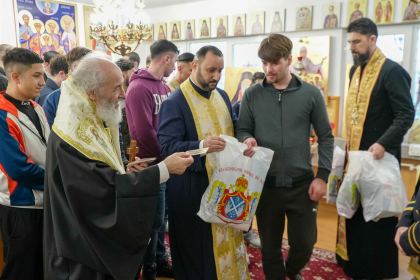 Activităţi liturgice, cultural-educaţionale şi social-filantropice la Penitenciarul Tichileşti – fotografia 38