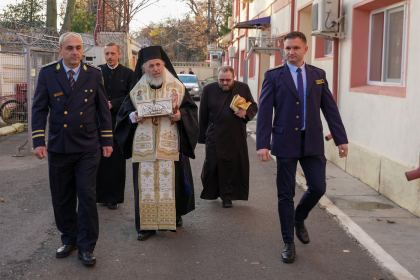 Rugăciune şi binecuvântare la Penitenciarul Brăila – fotografia 6