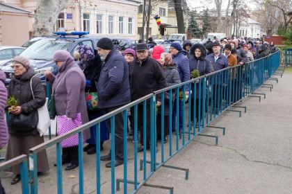 Ajutoare oferite persoanelor vârstnice de către Parohia „Sf. Nicolae“ din Brăila – fotografia 9