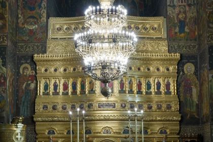 Slujire arhierească şi Concert de colinde la Catedrala arhiepiscopală din Galaţi – fotografia 3