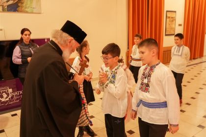 Serbarea tradiţională de Crăciun a Seminarului Teologic „Sfântul Andrei“ din Galaţi – fotografia 7