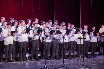 Serbarea tradiţională de Crăciun a Seminarului Teologic „Sfântul Andrei“ din Galaţi – fotografia 9