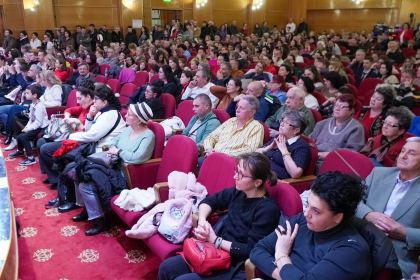 Serbarea tradiţională de Crăciun a Seminarului Teologic „Sfântul Andrei“ din Galaţi – fotografia 11