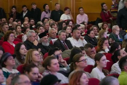 Serbarea tradiţională de Crăciun a Seminarului Teologic „Sfântul Andrei“ din Galaţi – fotografia 21