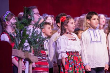 Serbarea tradiţională de Crăciun a Seminarului Teologic „Sfântul Andrei“ din Galaţi – fotografia 34