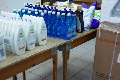 O nouă acţiune filantropică pentru semenii nevoiaşi, la Galaţi – fotografia 5