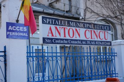Acţiune de donare de sânge a preoţilor, tinerilor şi credincioşilor din Tecuci – fotografia 3