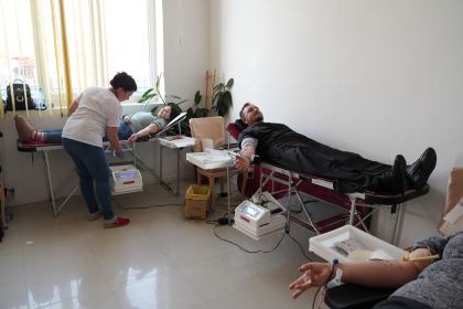 Acţiune de donare de sânge a preoţilor, tinerilor şi credincioşilor din Tecuci – fotografia 36