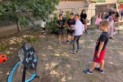 Activităţi de vară pentru copiii din Parohiile Ciocile şi Chichineţu – fotografia 13