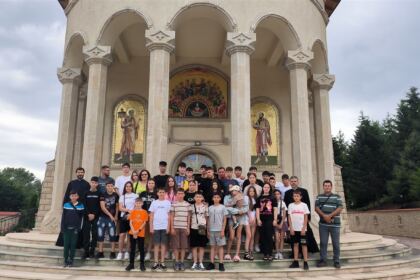 Programul eparhia de tabere „Vacanța din pridvorul bisericii“ în Parohiile Ulmu şi Mohreanu – fotografia 3