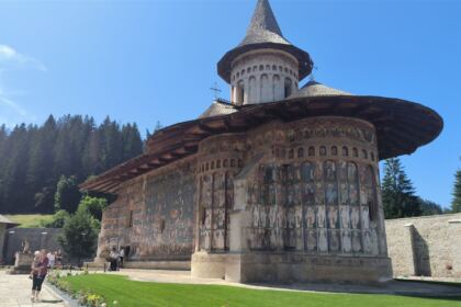 Programul eparhia de tabere „Vacanța din pridvorul bisericii“ în Parohiile Ulmu şi Mohreanu – fotografia 7