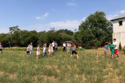 Cateheză, jocuri și voie bună în parohiile Colțea și Florica – fotografia 5